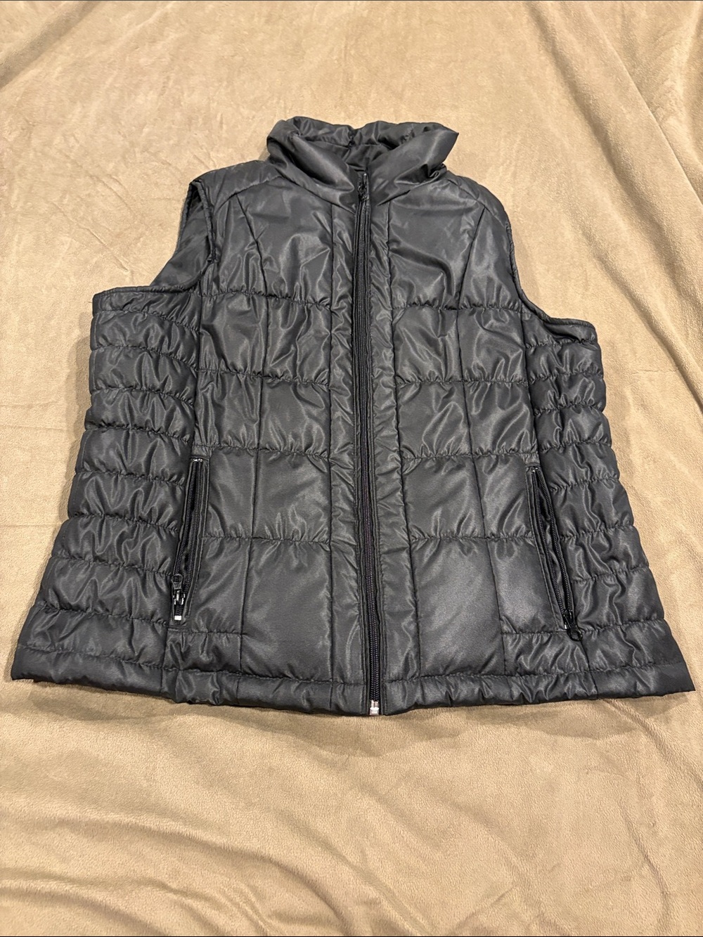 New York & Company Black Quilted Puffer Vest